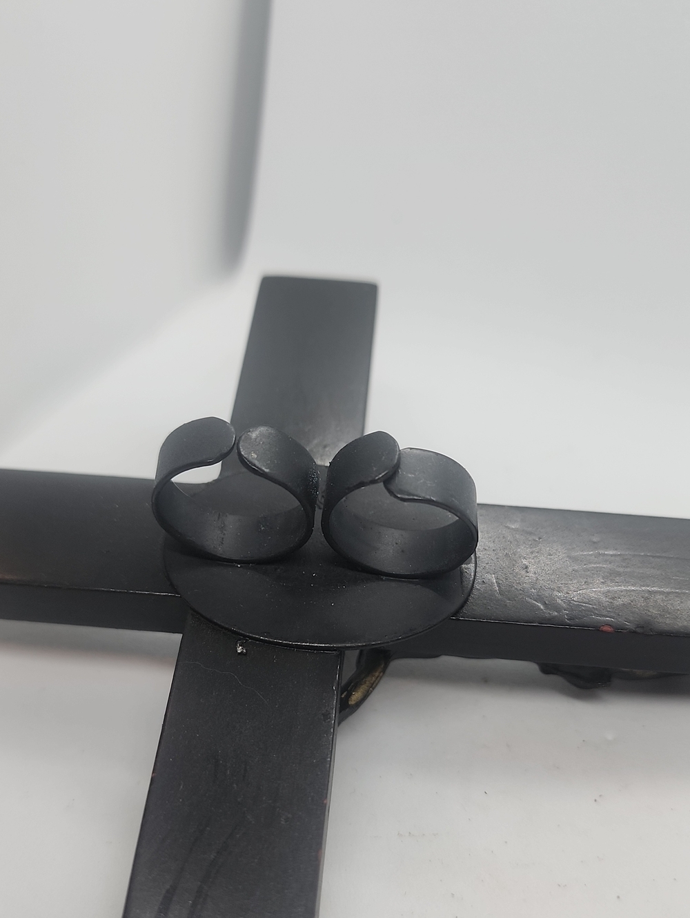 GASOLINE GLAMOUR JUDAS CROSS RING✞✟♠️ - Picture 9 of 10